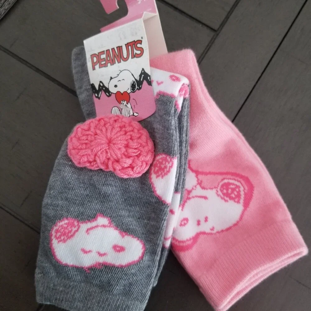 Peanuts Pink Snoopy Crochet 2 Pair Adult Crew Sock Set